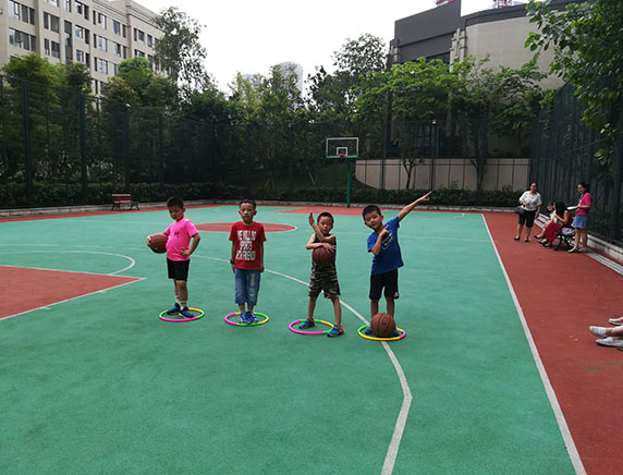 江北篮球培训力超体育浅析打篮球时抢断球的要领